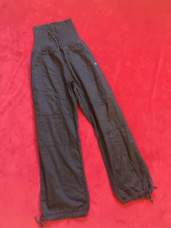 Deha Freizeithose schwarz mit hohem Bund Grösse M