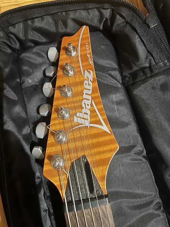 Strumenti musicali: Ibanez E-Gitarre SA Series – Usato da Eschenbach LU venduto da nadja.galliker 1