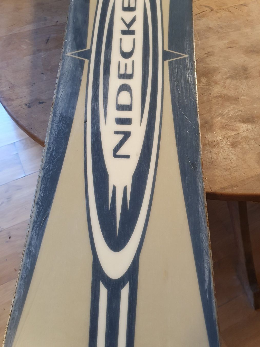 Nidecker Boards: Snowboard Nidecker 160 cm – Gebraucht aus Zürich von  8
