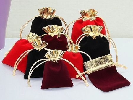 50 GESCHENKBEUTEL SAMTIG - 7x9cm - SAMT SCHMUCKBEUTEL