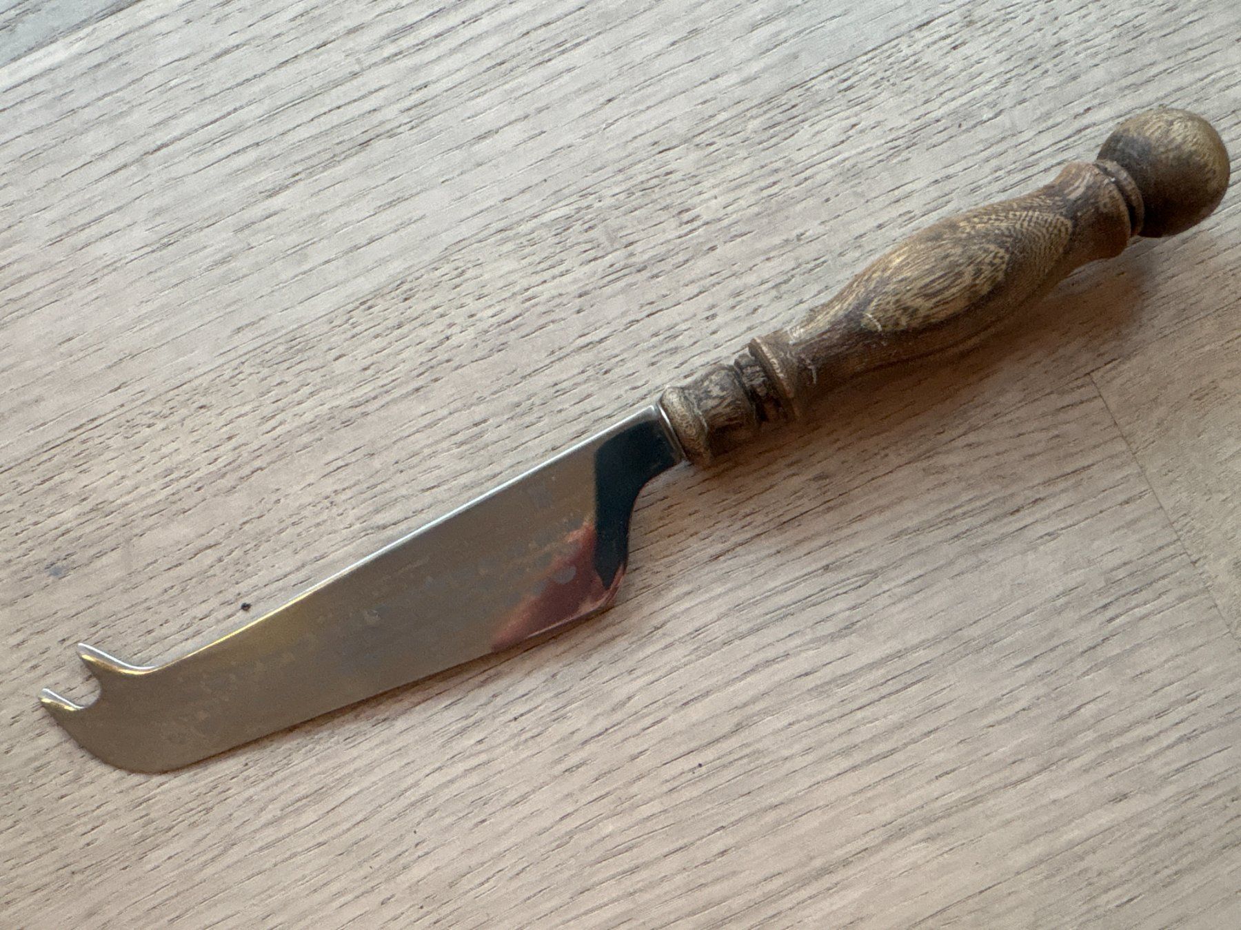 WMF Couteaux de cuisine: Käsemesser von WMF – D'occasion à Elgg par Jo_Naj