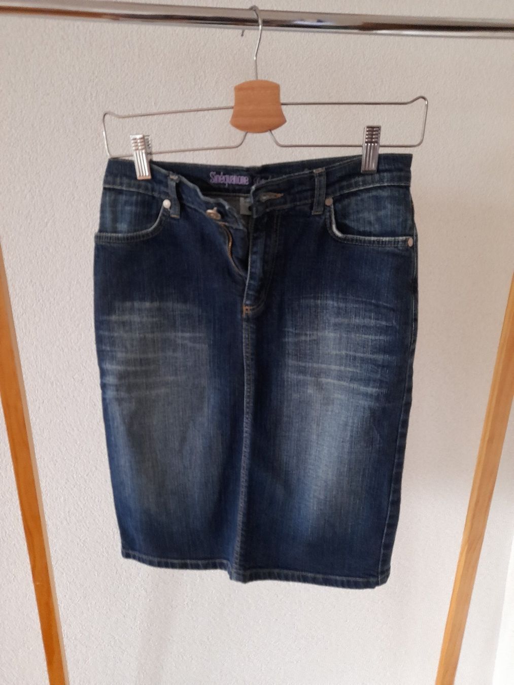 Röcke: Jupe en jeans sinequanone – Gebraucht aus Mont-sur-Lausanne von Pioutch