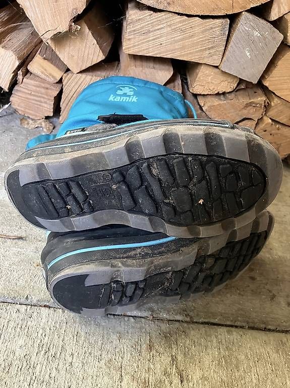 Scarpe per ragazzi: Kamik Snowboots Gr. 31 – Usato da Zollikon venduto da CorViv 2