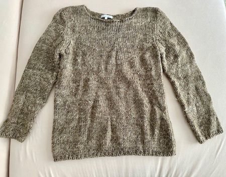 Wool pullover