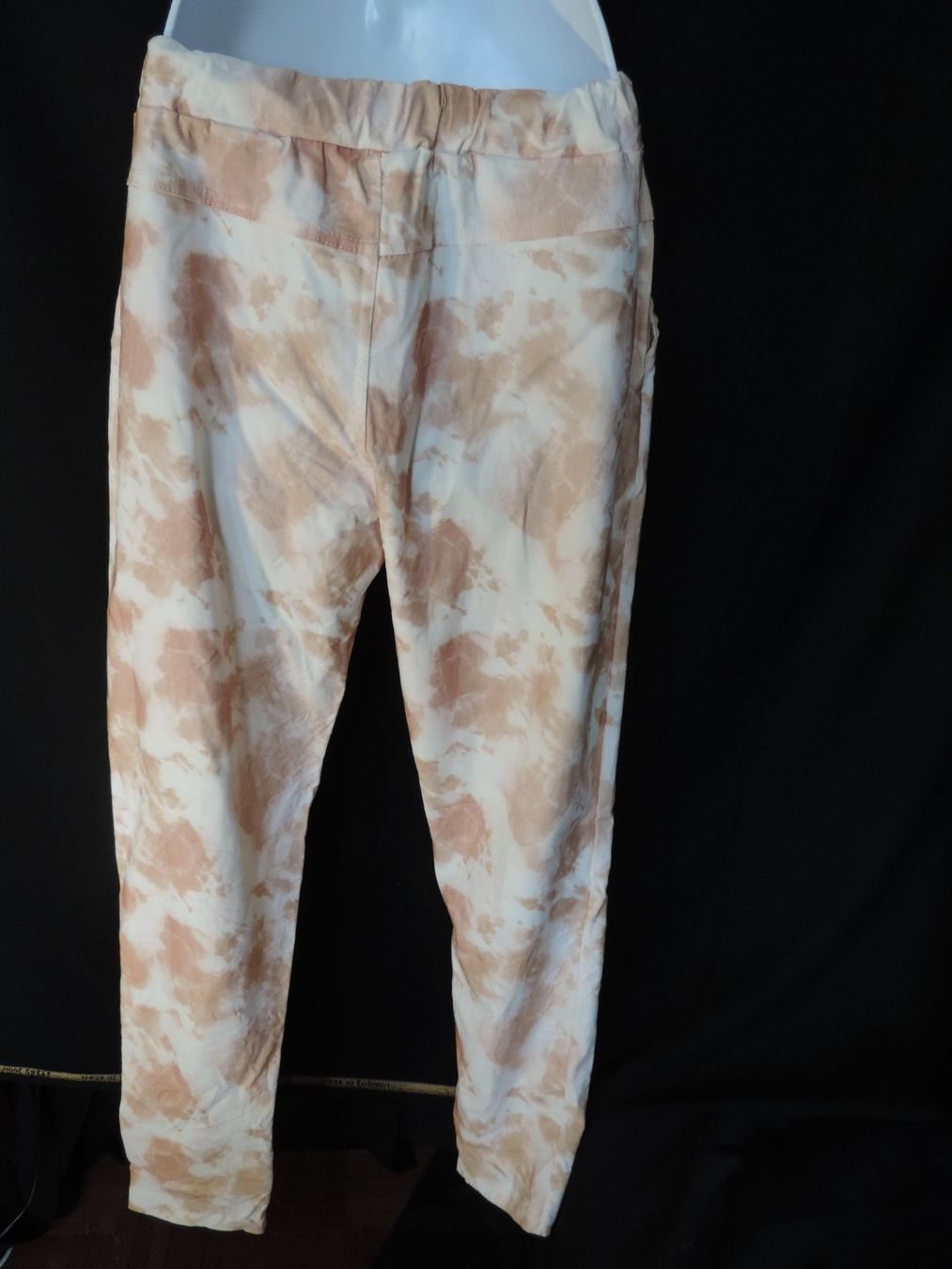 Hosen: pantalon stretch rose brun blanc – Gebraucht aus Genève von Axelle333 7