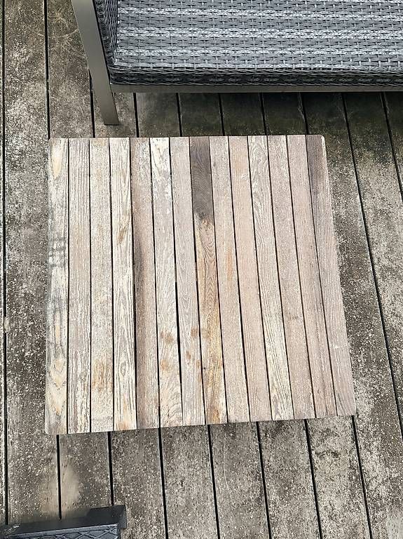 Tavoli: Holztisch – Usato da Bern venduto da Cube88 1