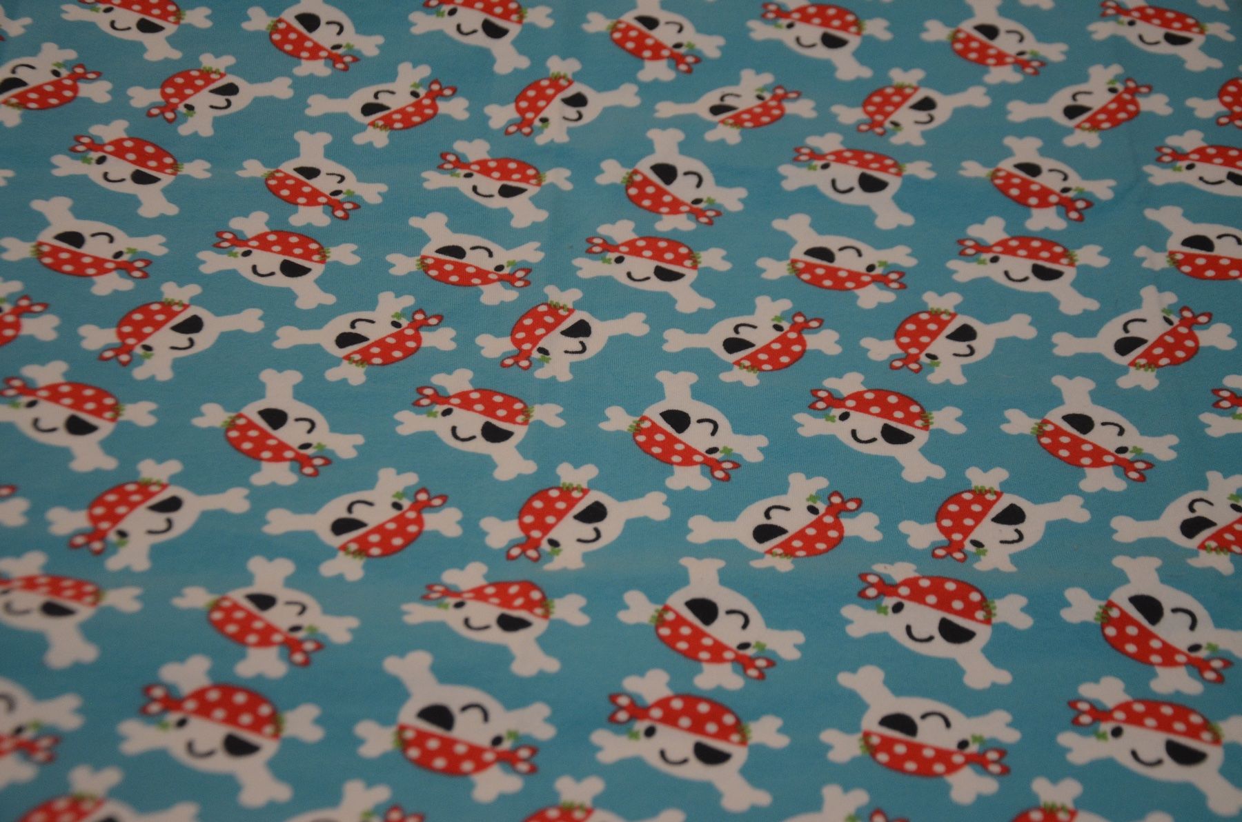 Stoffe: STOFF RESTE - JERSEY - CM 60X40 – Neu und originalverpackt aus Chiasso von Dolly015