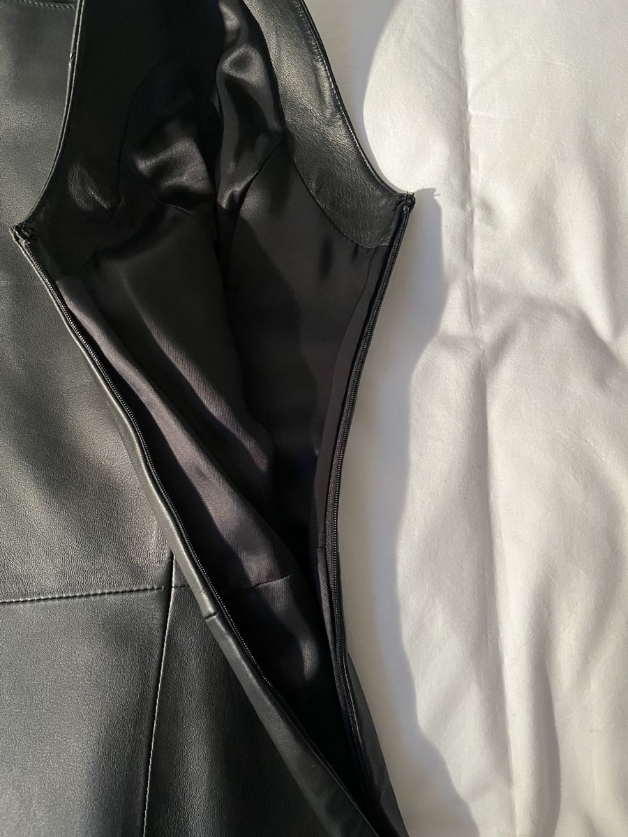 Kleider: IRIS&INK Lederkleid Schwarz – Gebraucht aus Bäch SZ von cmo_6ks5 4