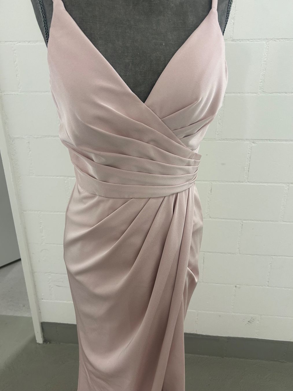 Vestiti: Elegantes Abendkleid – Usato da Stäfa venduto da Armin_Dervic 2