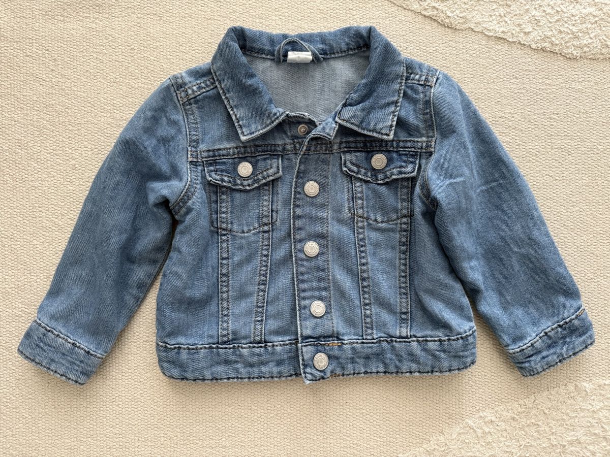 H&M Giacche & Cappotti: H&M Jeans Jacke, Gr. 92 – Usato da Niederglatt ZH venduto da Vladaa