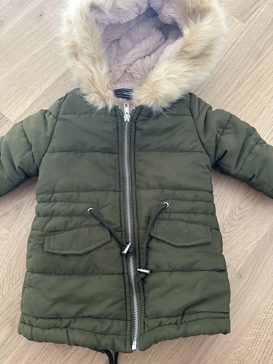 Vestes & Manteaux: Jacket. Size 86. Almost new! Green. – Neuf (Voir description) à Zürich par hak_5sm5