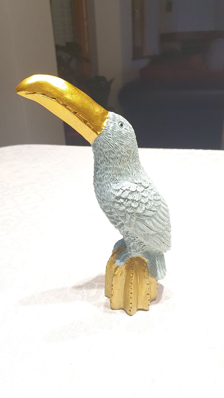 Maisons du monde Tutte le decorazioni: Toucan décoratif bleu et doré - Élégance tropicale! – Usato da Avry-sur-Matran venduto da cec_nhz8
