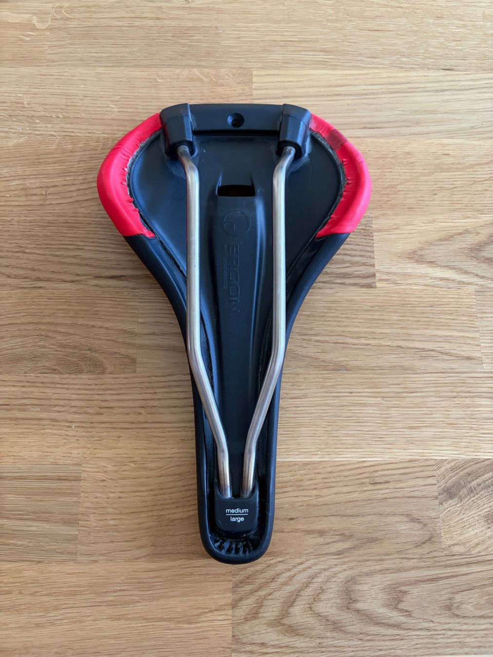 Ergon Pezzi di ricambio: Ergon SM Pro Men Sattel - medium / large – Usato da Niederwangen BE venduto da magista 3