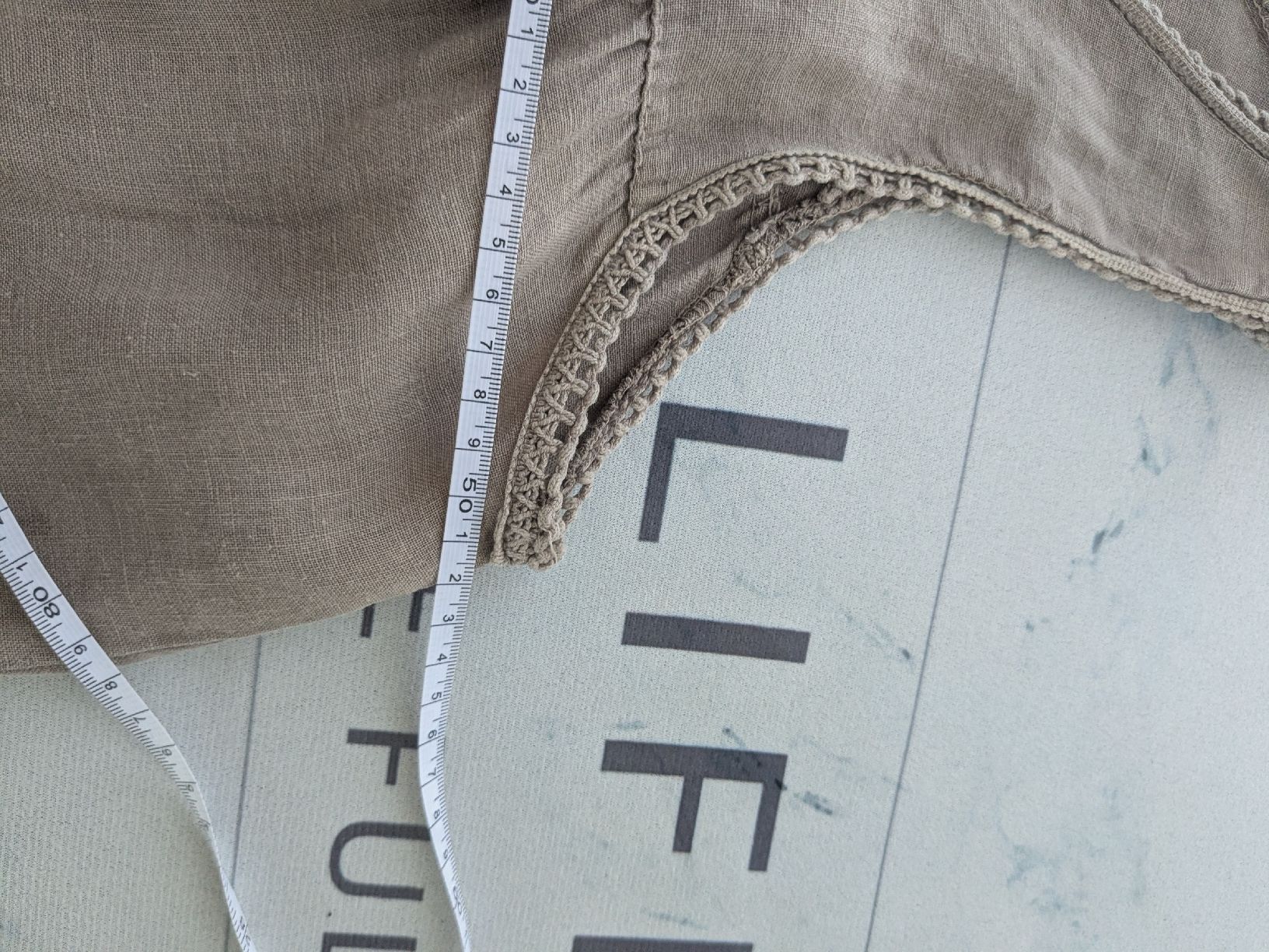 Kleider: Kleid Leinen beige Grösse M – Gebraucht aus Rorschach von olg_5qq2 3