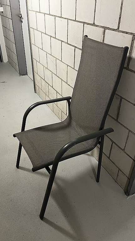 Set di tavolo e panche: Gartentisch klappbar mit 6 Stühlen – Usato da Niederrohrdorf venduto da Pingu1987 2