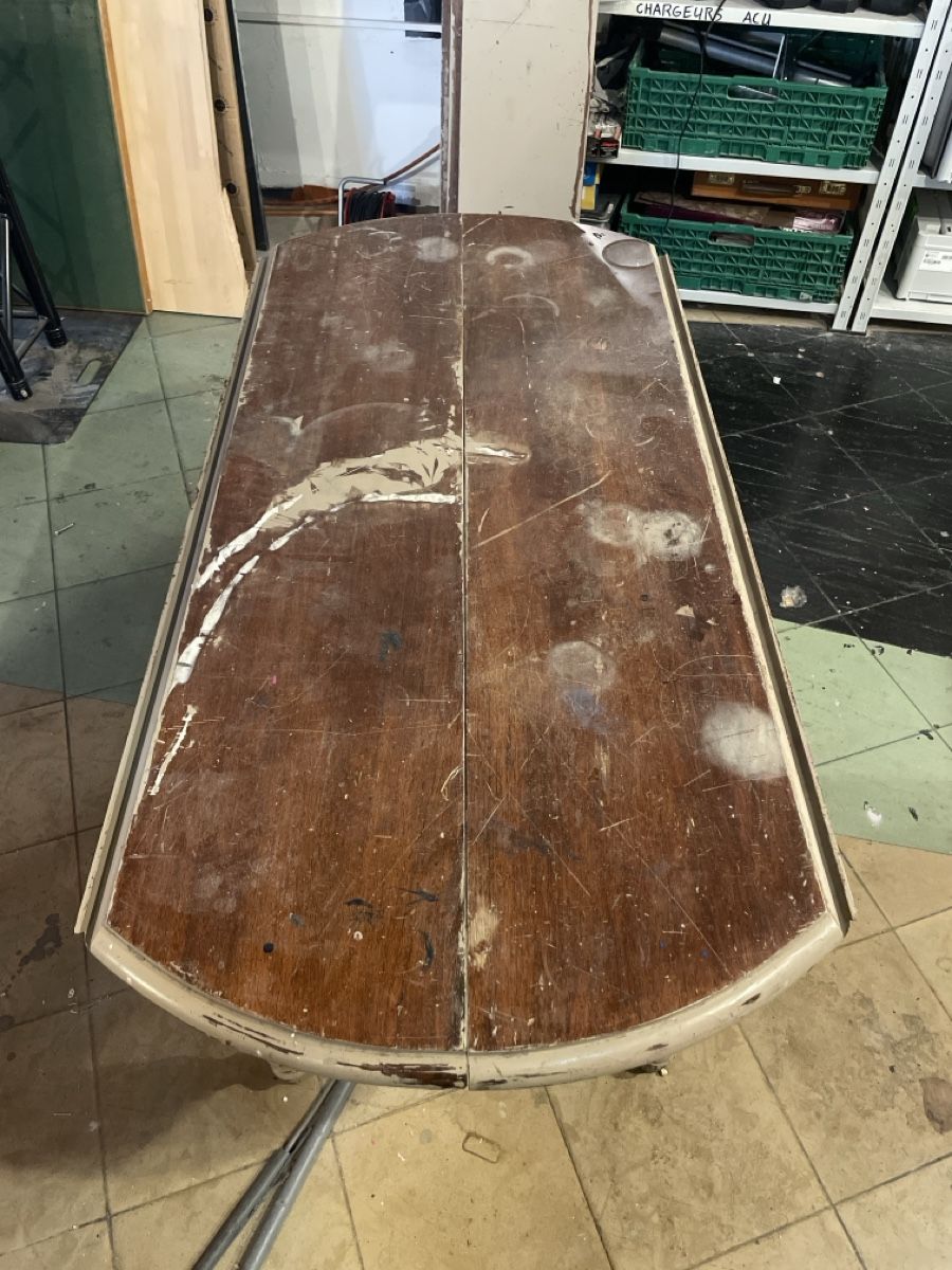 Tavoli: Table en bois à rallonges – Usato da Fribourg venduto da JohnB4 3