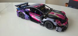 Sportwagen (nicht LEGO Technic,  Bausteine aber identisch)