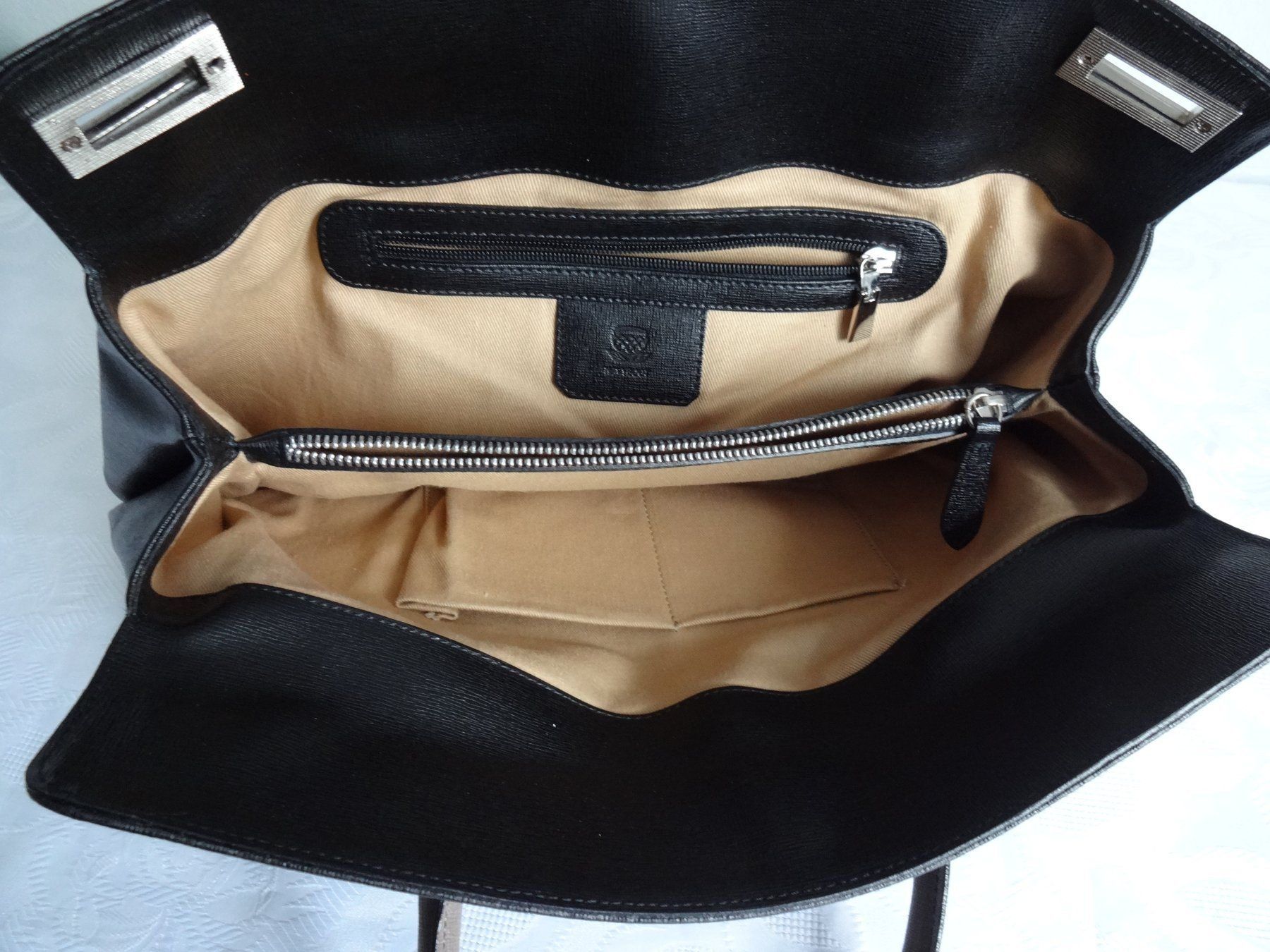 Navyboot Borse da donna: ** NAVYBOOT ** Leder Handtasche – Nuovo (secondo la descrizione) da Frauenfeld venduto da Jahy 5