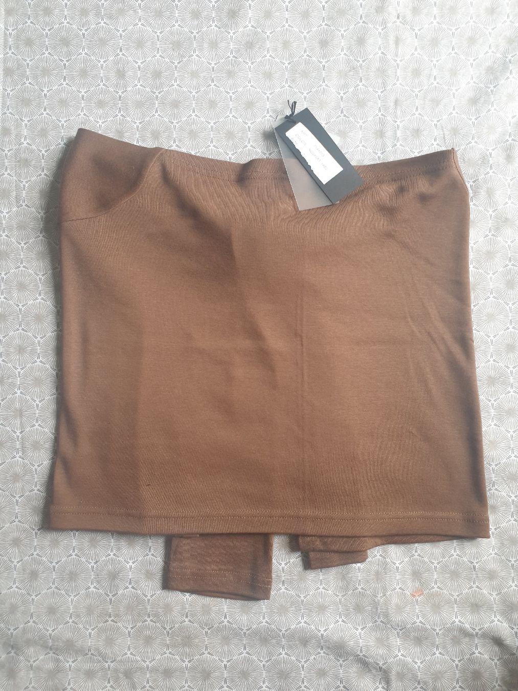Top: Top NEU  size 2 – Nuovo e nell'imballaggio originale da Zürich venduto da yoarg 3