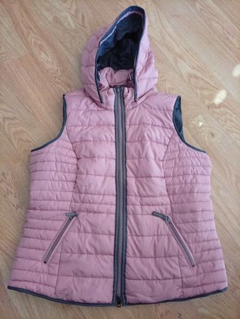 Bonita Steppweste mit Kapuze, Grösse L, Rosa - Top Zustand!
