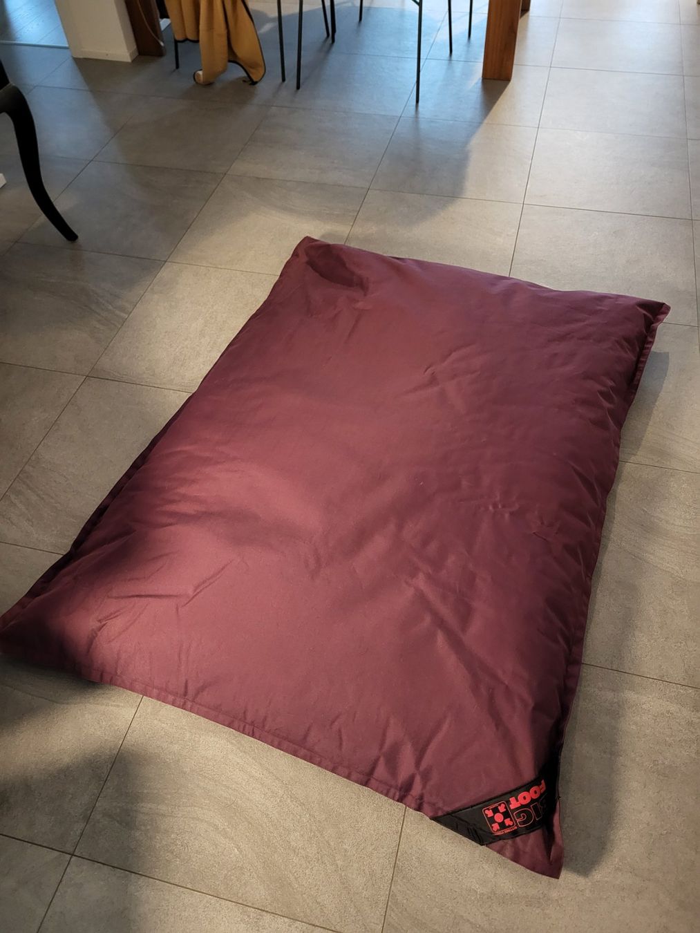 Casette da giardino & serre: Pouf Géant "Foot Big" Pour Se Détendre – Usato da Verossaz venduto da Couchcouch