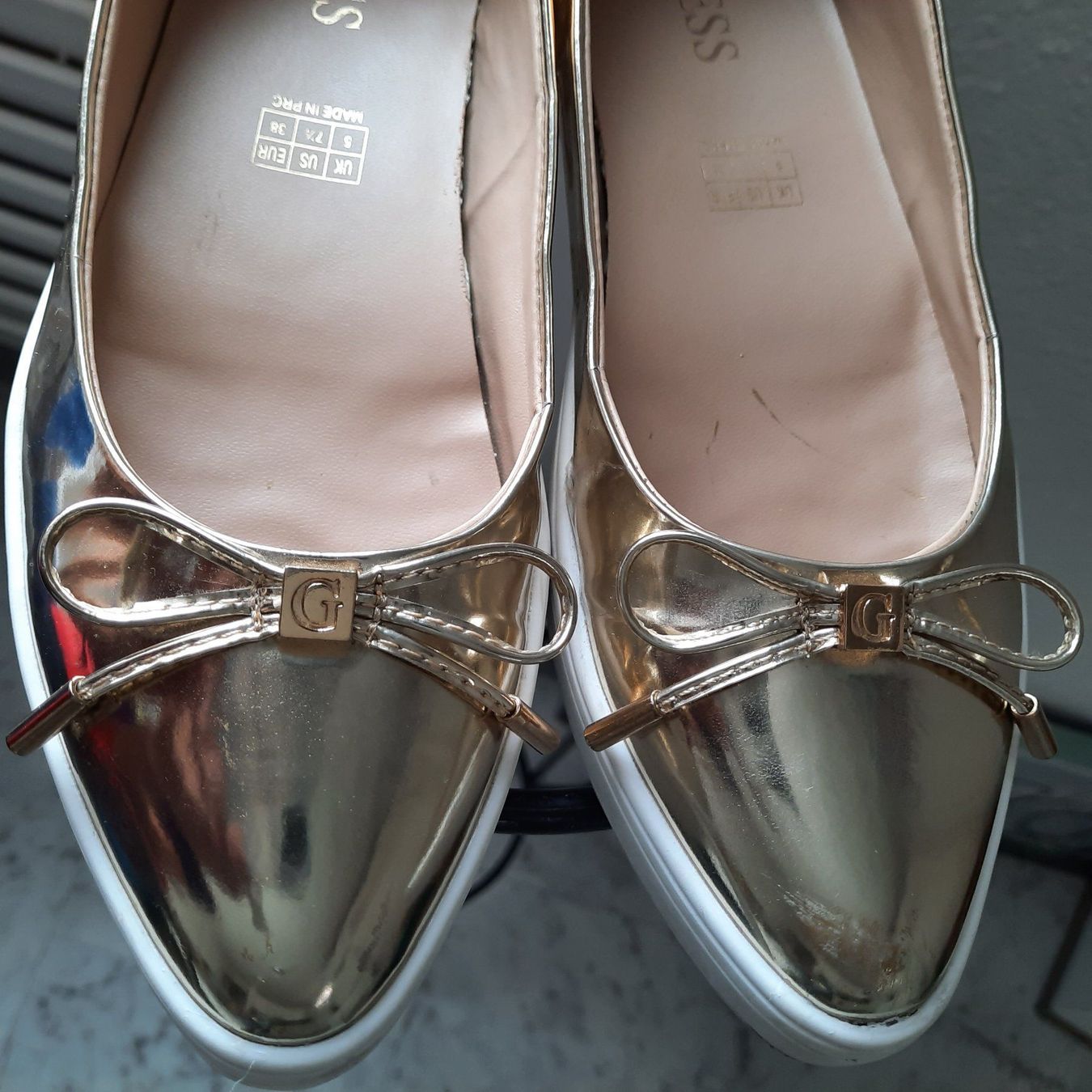 Guess Damenschuhe: GUESS  HALBSCHUHE, GR.38 – Gebraucht aus Hinwil von Wuschi40 2