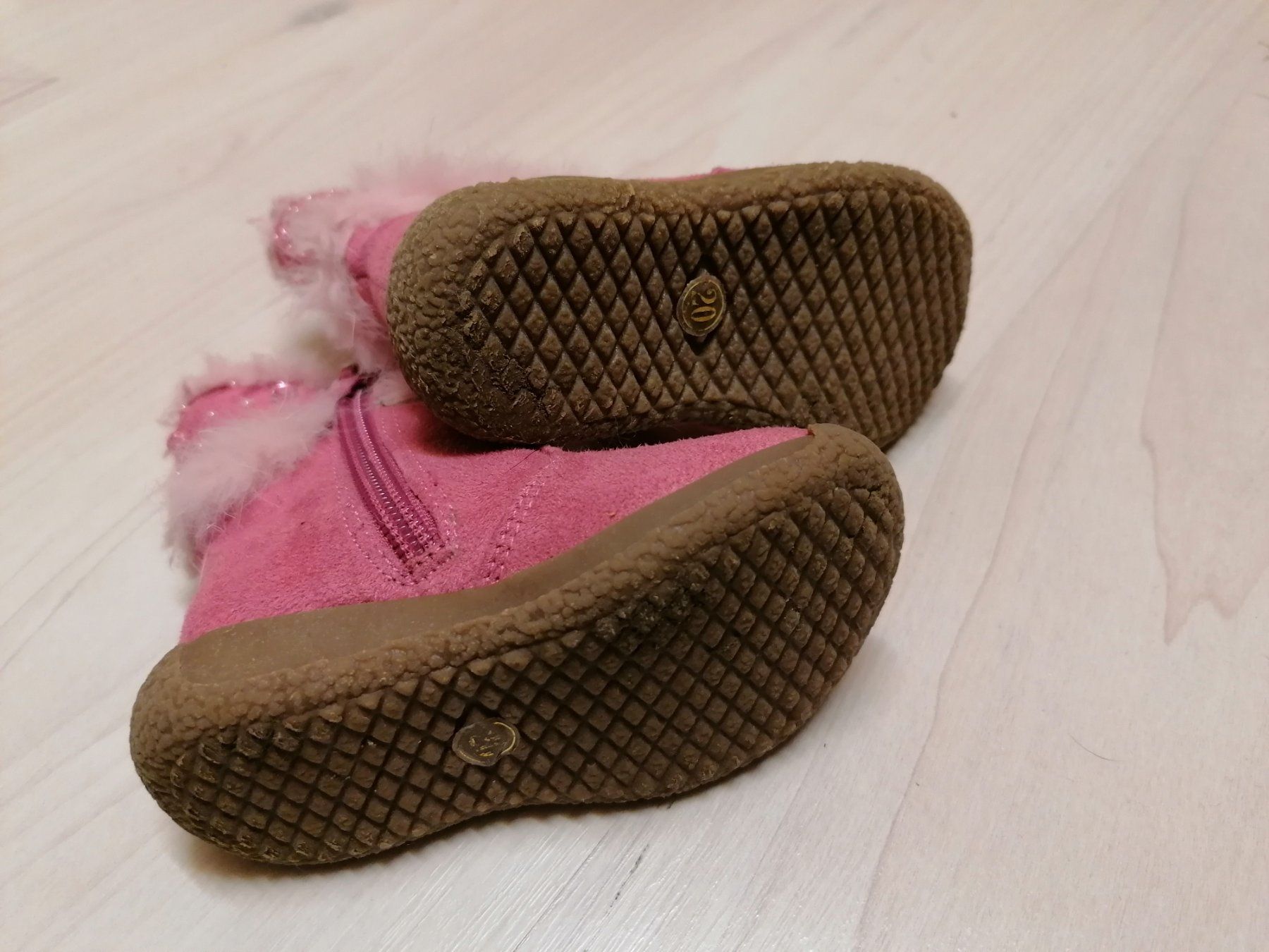 Schuhe für Mädchen: Bottes, chaussures, bottines hiver – Gebraucht aus Montcherand von petiteoune75 7