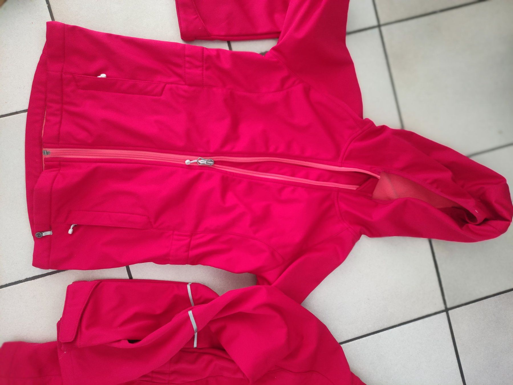 Giacche: Neu Softshell Jacke gr 128 or 140 – Nuovo e nell'imballaggio originale da Dagmersellen venduto da L.Ga. 4