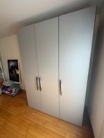 Kleiderschrank 3-türig grau Holzoptik guter Zustand