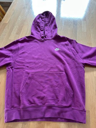 Pull Nike violet, taille M