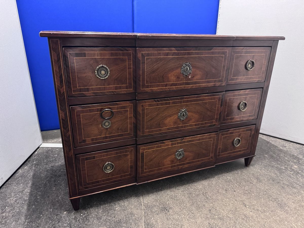 Cassettiere: Antike Kommode, Louis-XVI-Stil – Usato da Bern venduto da samryan 4