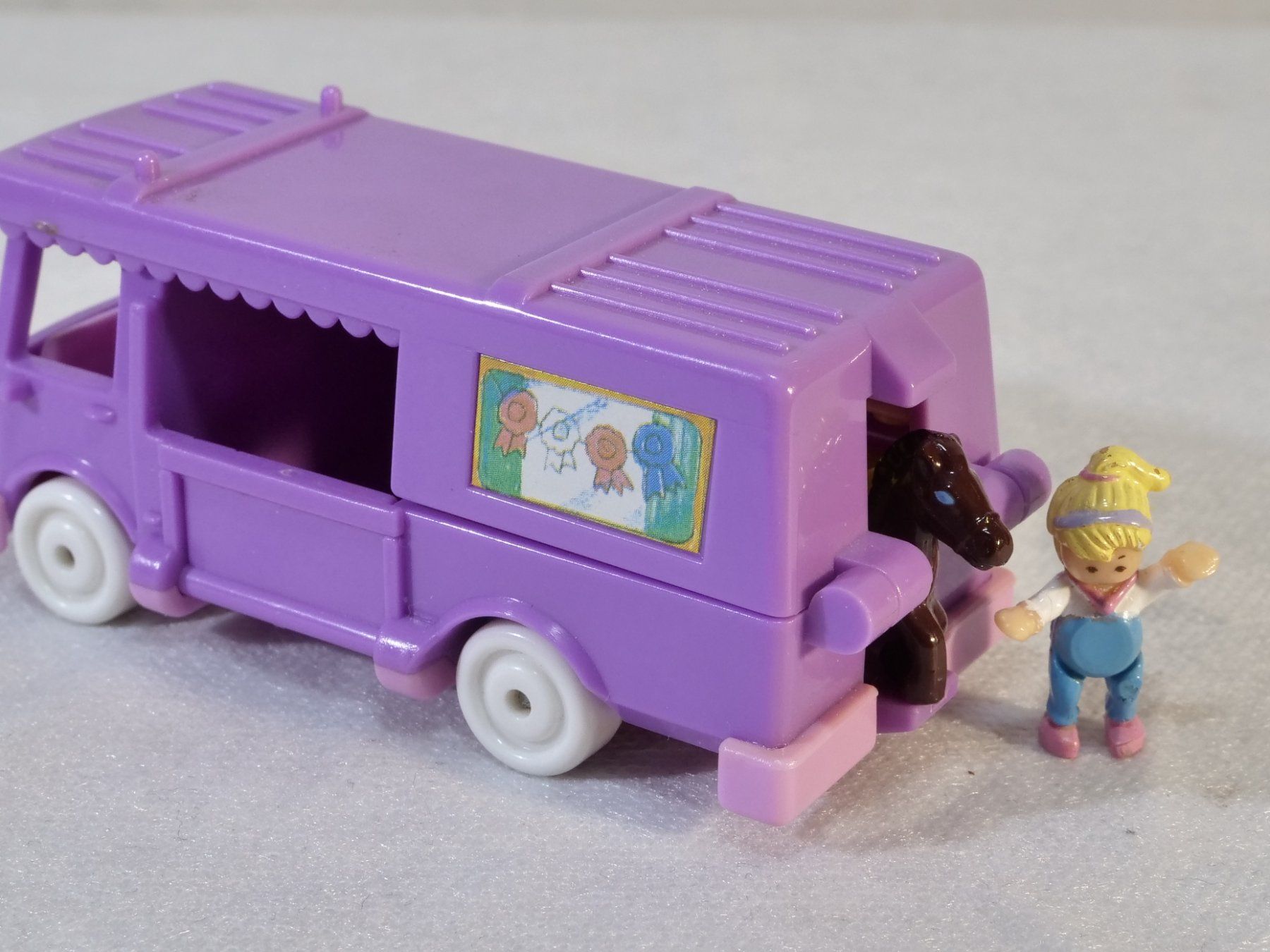Polly Pocket Giocattoli: Polly Pocket von 1994 Pferde-Transporter – Usato da Lustmühle venduto da Glatisant 8