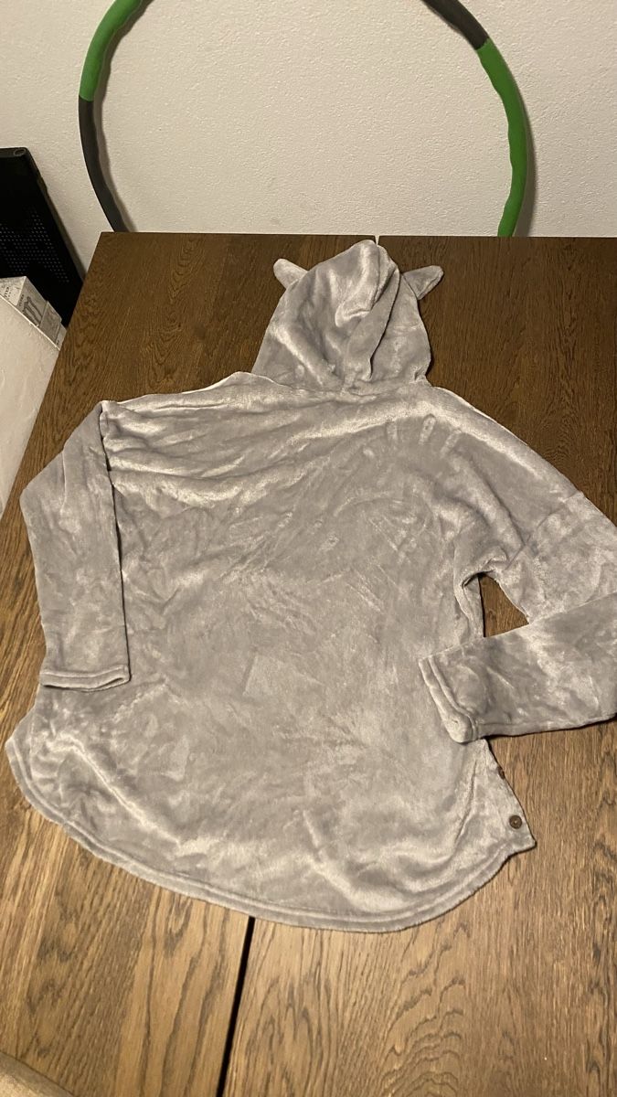 Shein Pullover & Sweatshirts: Kuschelpullover mit Ärmeln Katze Grösse L neu Katzenohren – Neu und originalverpackt aus Hochwald von _biene_ 5
