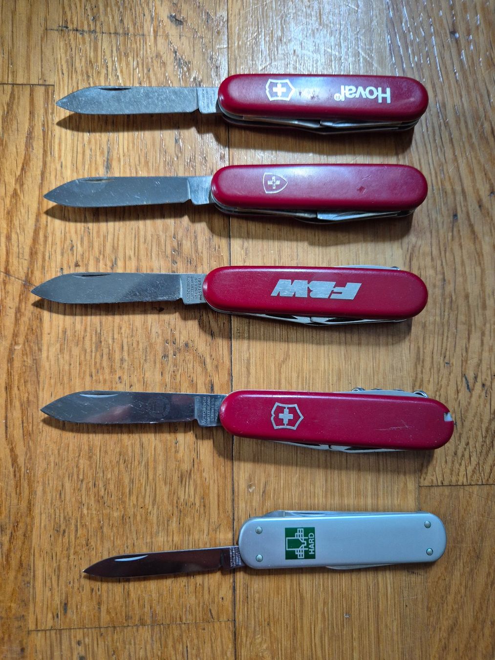 Victorinox Coltelli tascabile: Lot Sackmesser Victorinox – Usato da Zürich venduto da dekuking