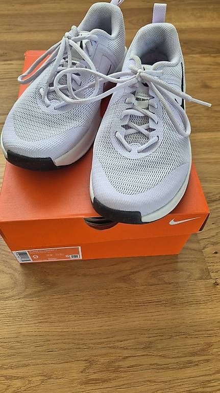 Nike Damenschuhe: Nike Performance Training-Schuh MC3 – Neu und originalverpackt aus Feusisberg von cts_55rn 4
