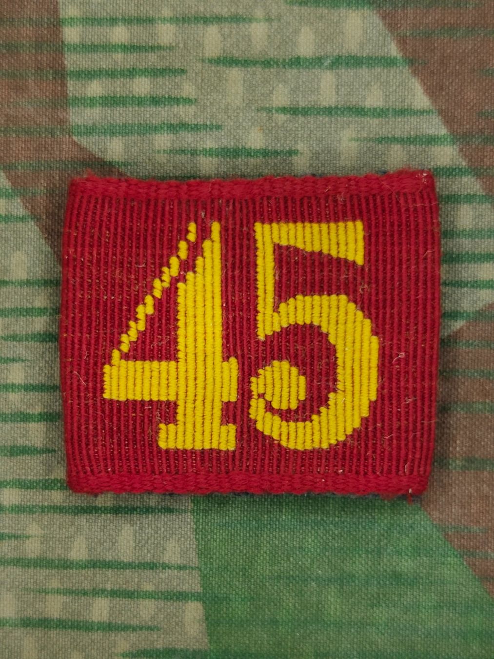 Schweizer Armee Placchette & Badge: Achselschlaufe Bttr 45 – Usato da Bauma venduto da SwissMilitaria