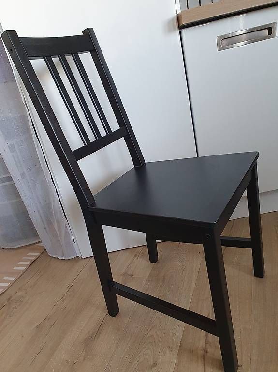 Sedie: Chaise en bois Ikea – Usato da Chavornay venduto da er_yy7k