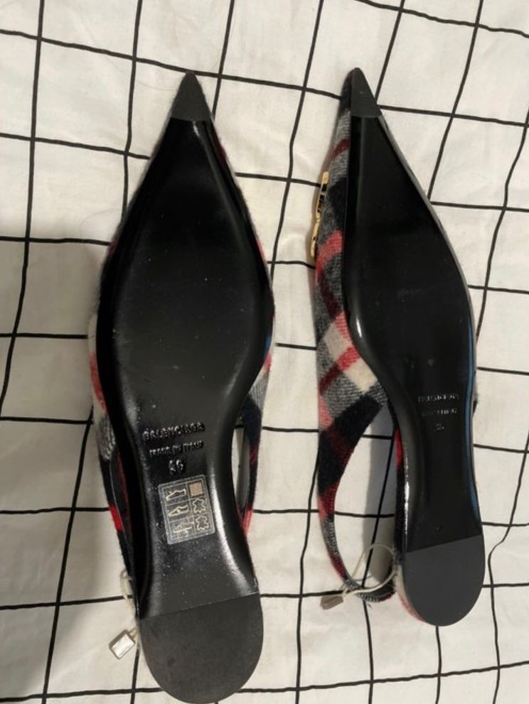 Balenciaga Scarpe da donna: Balenciaga Schuhe – Nuovo e nell'imballaggio originale da Zürich venduto da katya_noia 1