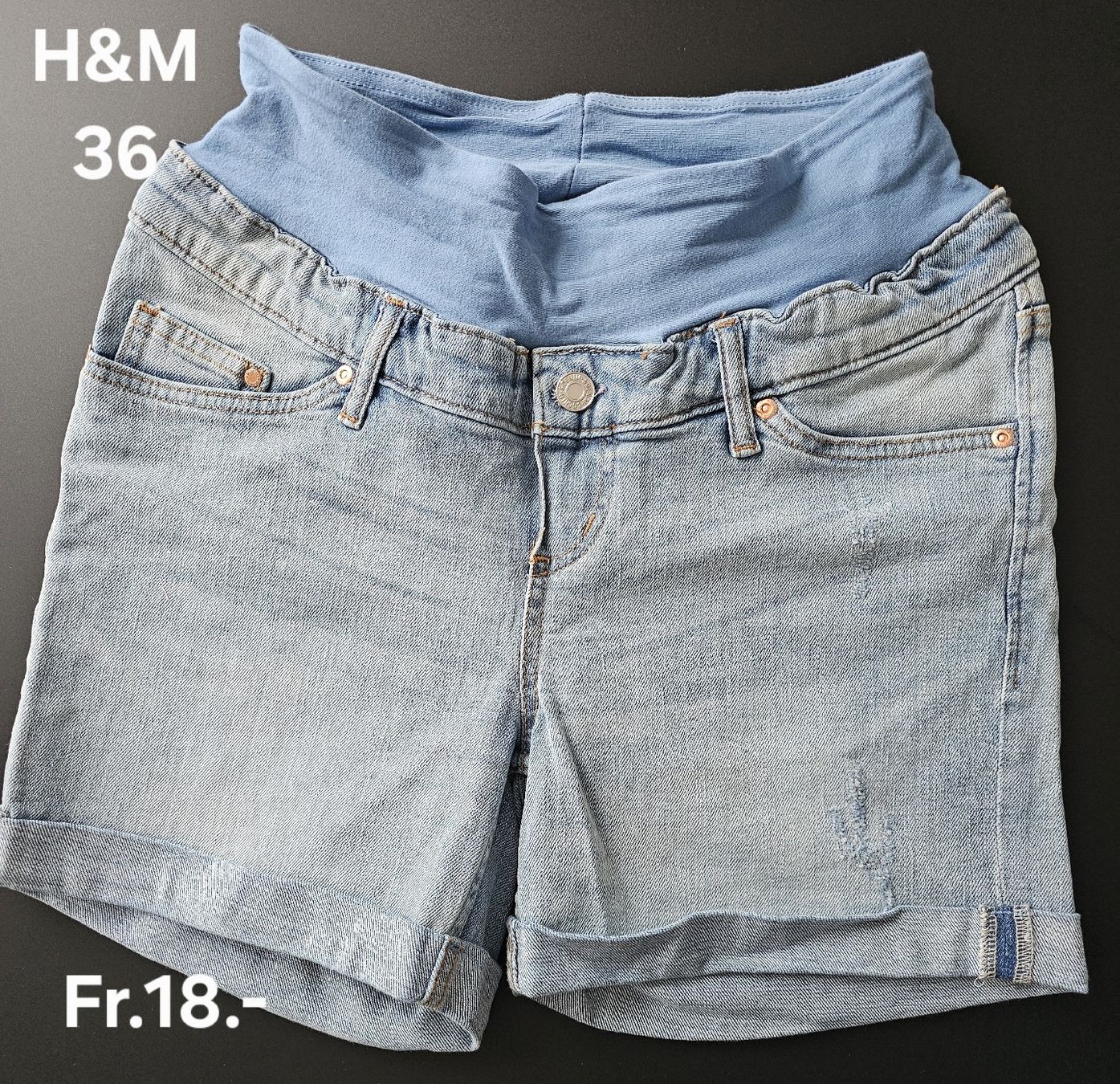 H&M Pantaloni: Umstands-Shorts H&M Grösse 36 Hellblau – Usato da Zürich venduto da sav_8c2f