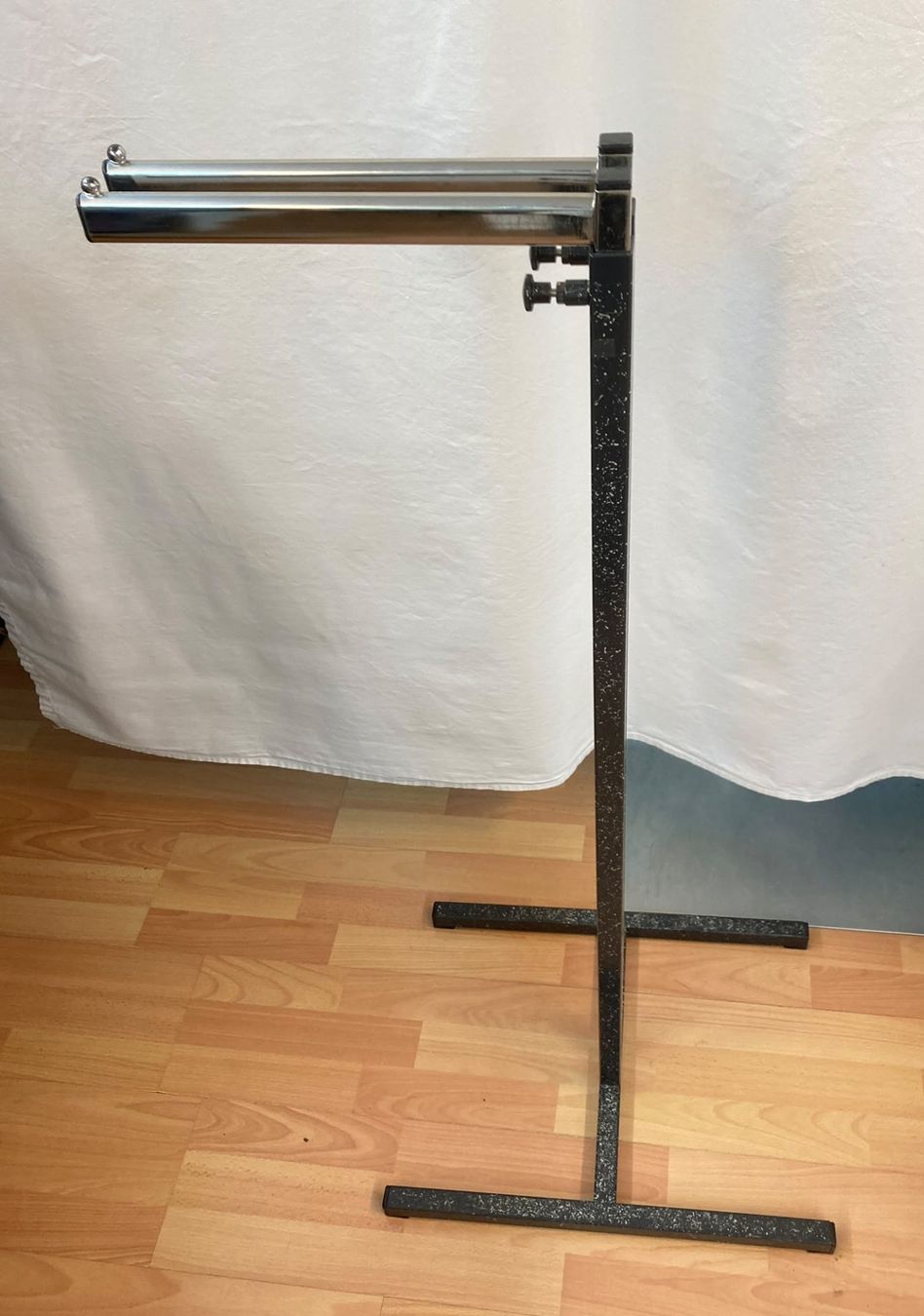 Sonstige Dekorationen & Accessoires: 2-Arm Kleiderständer, Gewerbeständer – Gebraucht aus Langnau i. E. von flexibus77 1