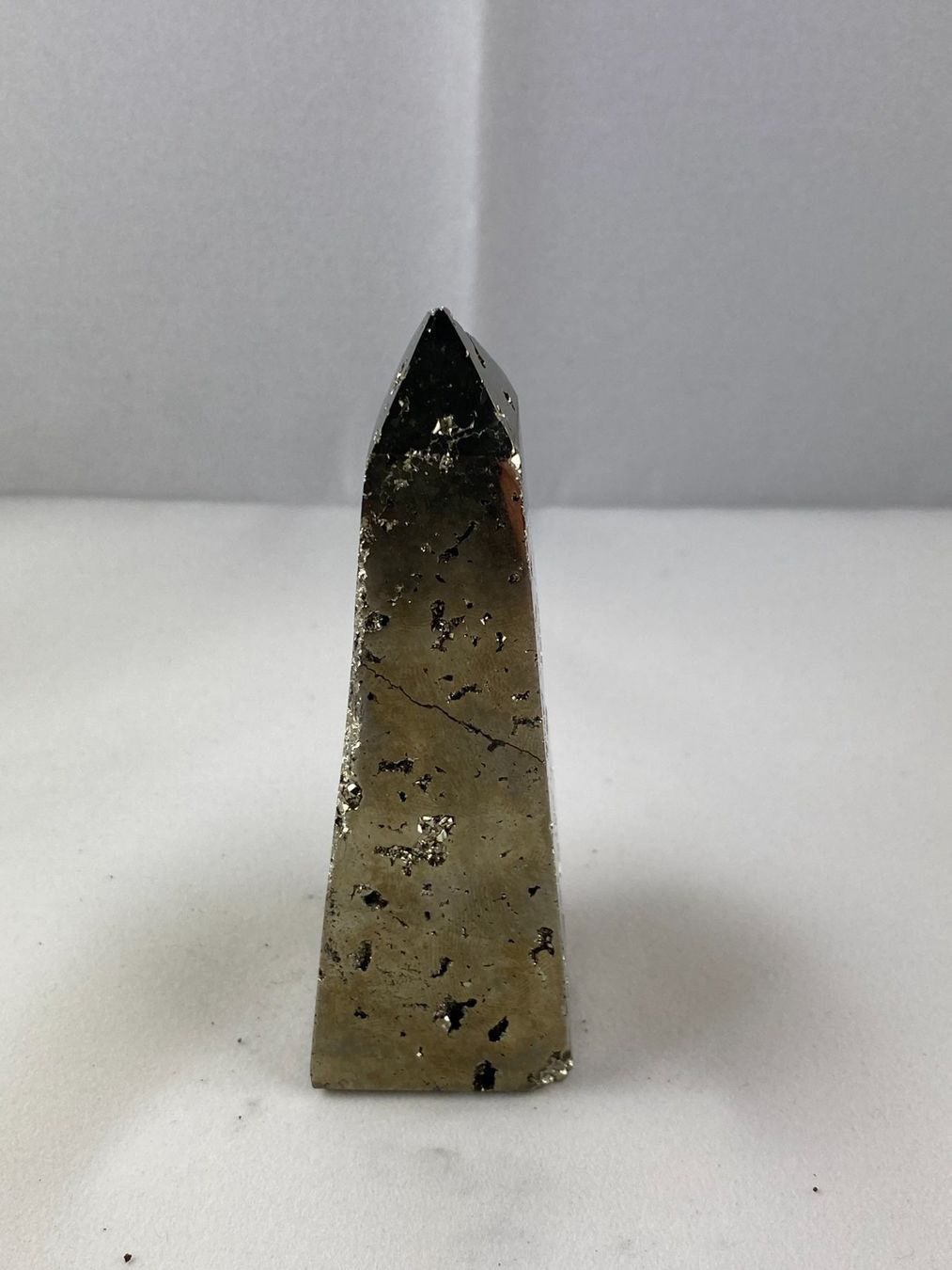 Minerali & Pietre curative: Pyrit Spitze 3cm 3.4cm 9.4cm 228g – Usato da Schinznach Bad venduto da Prosperos 2