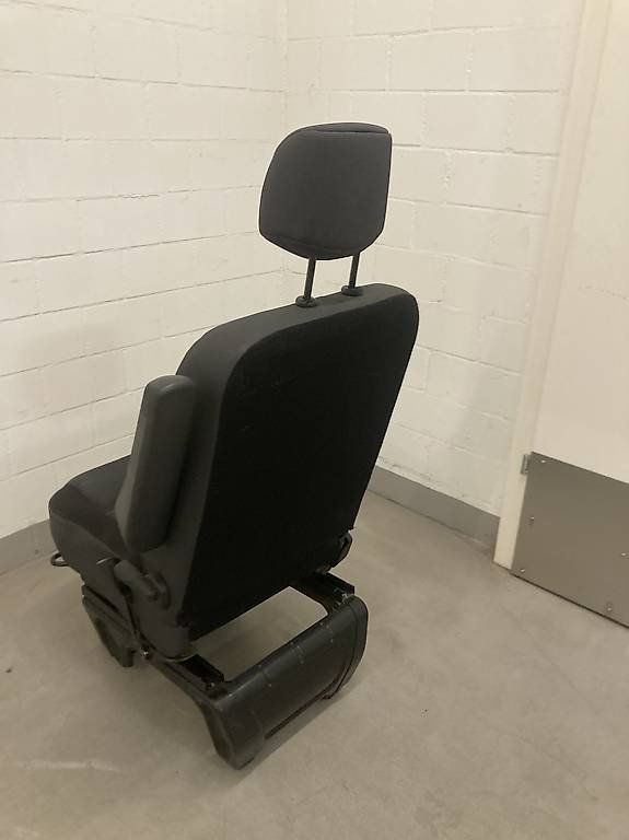 Renault Accessori per altri veicoli: Beifahrersitz Renault Master, Opel Movano – Usato da Rothenburg venduto da smile_55 1