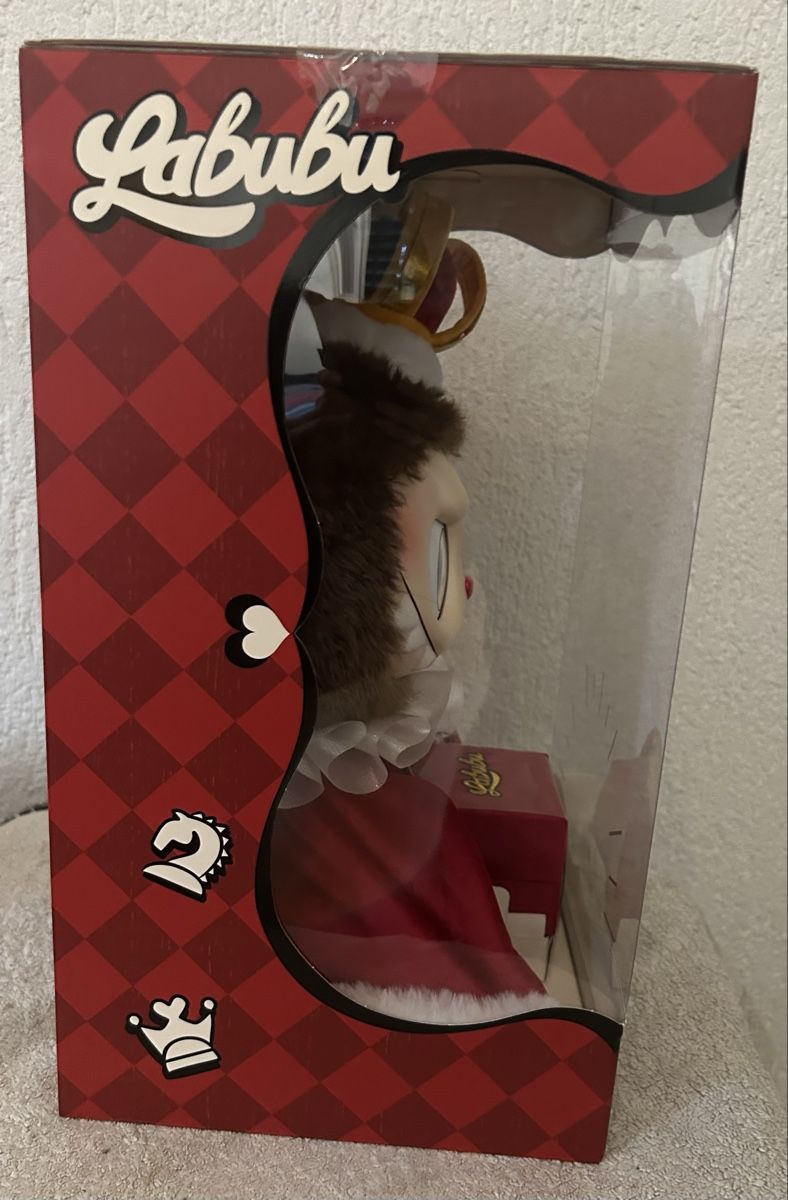 Pop Mart Figurines: Let’s Check Mate  – D'occasion à Hochfelden par larson27 4
