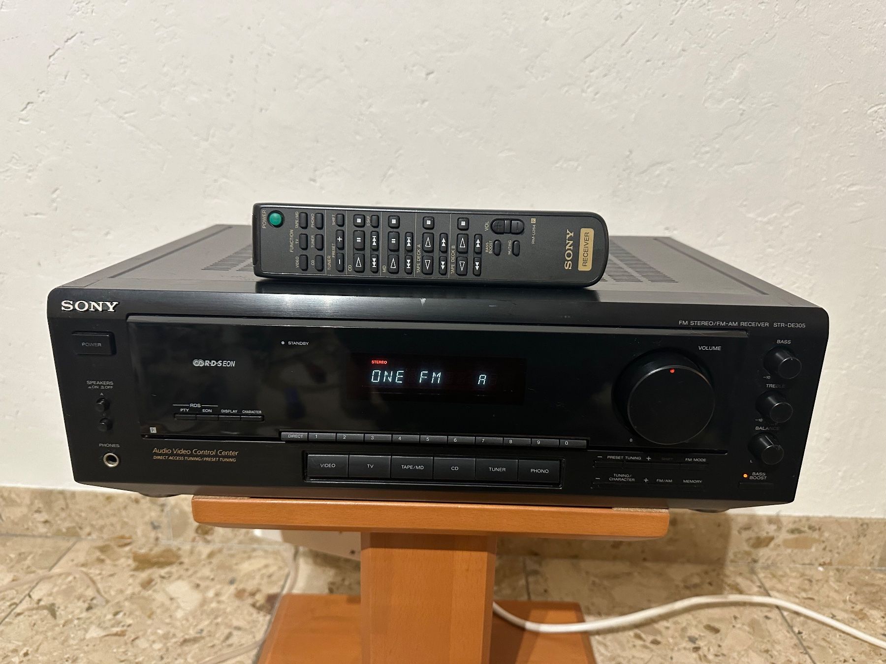 Sony Receiver: Sony STR-DE305 Stereo Receiver – Gebraucht aus Plan-Les-Ouates von