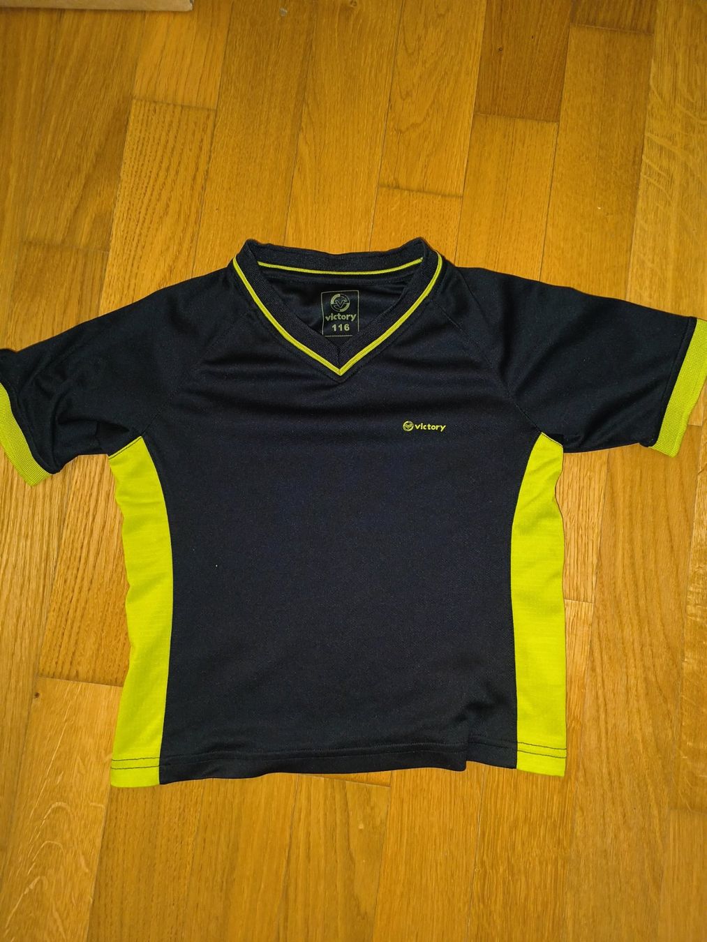 Lotti & Set di vestiti: Sport Kleider Set ,Gr.116 – Usato da Gelterkinden venduto da ram_5vkp 1