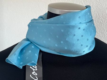 Colora Foulard, 100% Seide, Hellblau, NEU