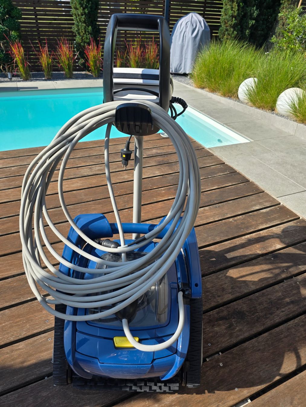 Schwimmbad-Zubehör: Poolroboter Zodiac Cyclonx Pro (defekt) – Defekt aus Uzwil von Grisli5 2