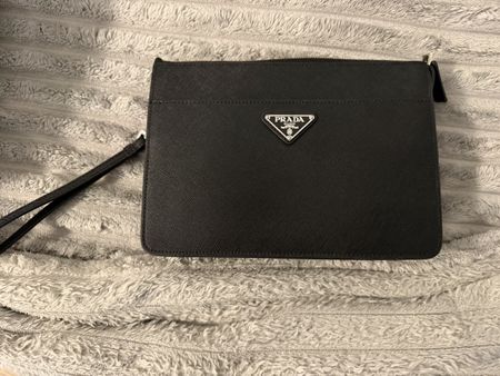 Original Prada Clutch, Schwarz, Top Zustand, Leder!