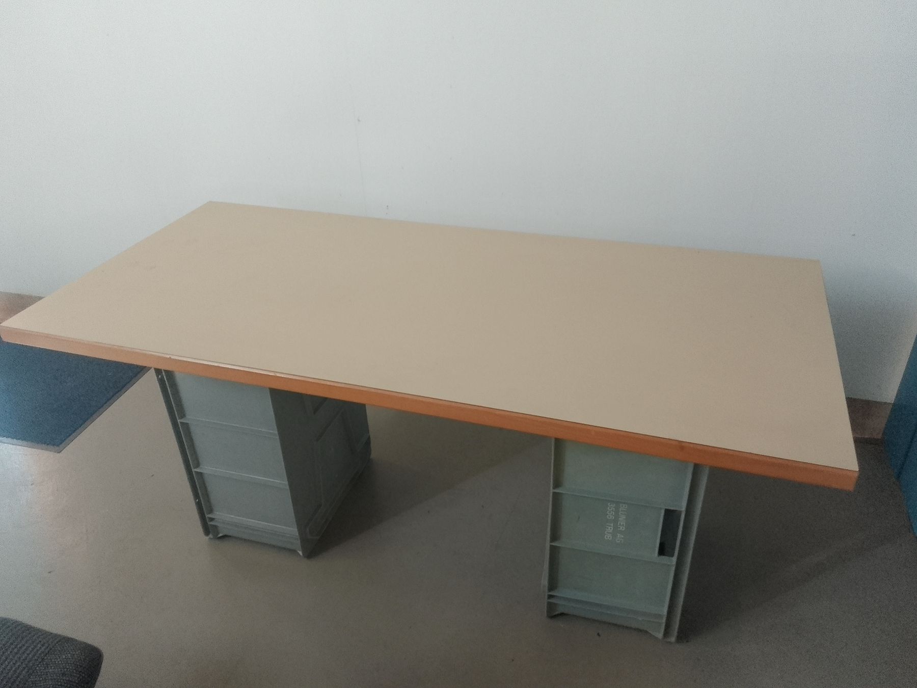 Servierplatten: Arbeitsplatte/  gebraucht – Gebraucht aus Trubschachen von Caddy8