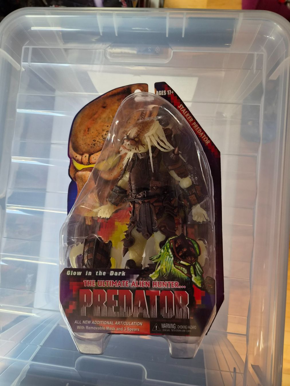 Statuette: NECA Stalker Predator – Glow in the Dark 7" Figur – Nuovo (secondo la descrizione) da Sisseln AG venduto da schenk-figuren